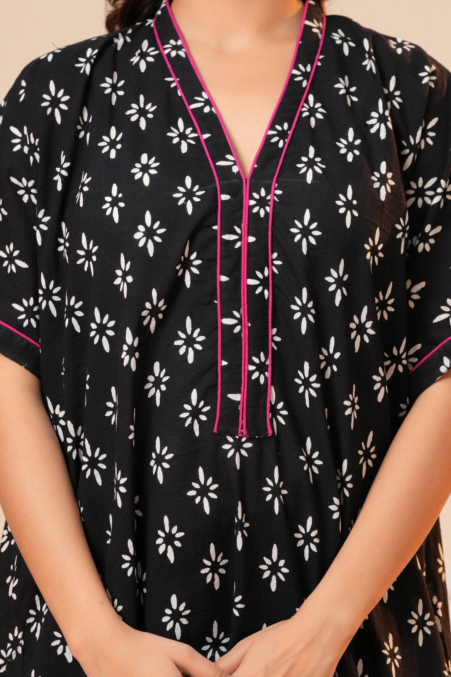 Aavriti Black Floral Motif Hand Block Printed Cotton V-Neck Kaftan