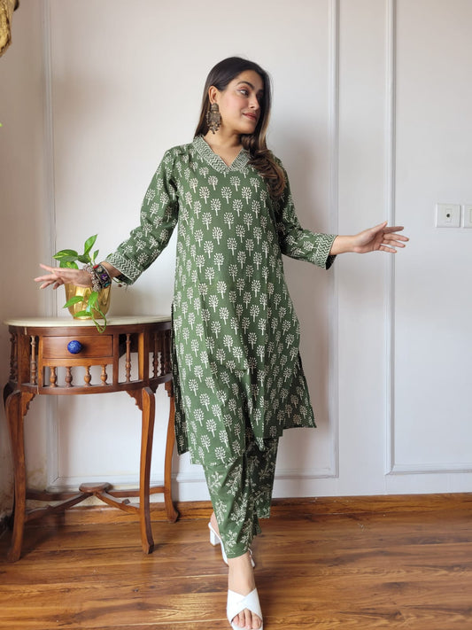 Turquoise Blue Handblock Kurta with Geometric Pants