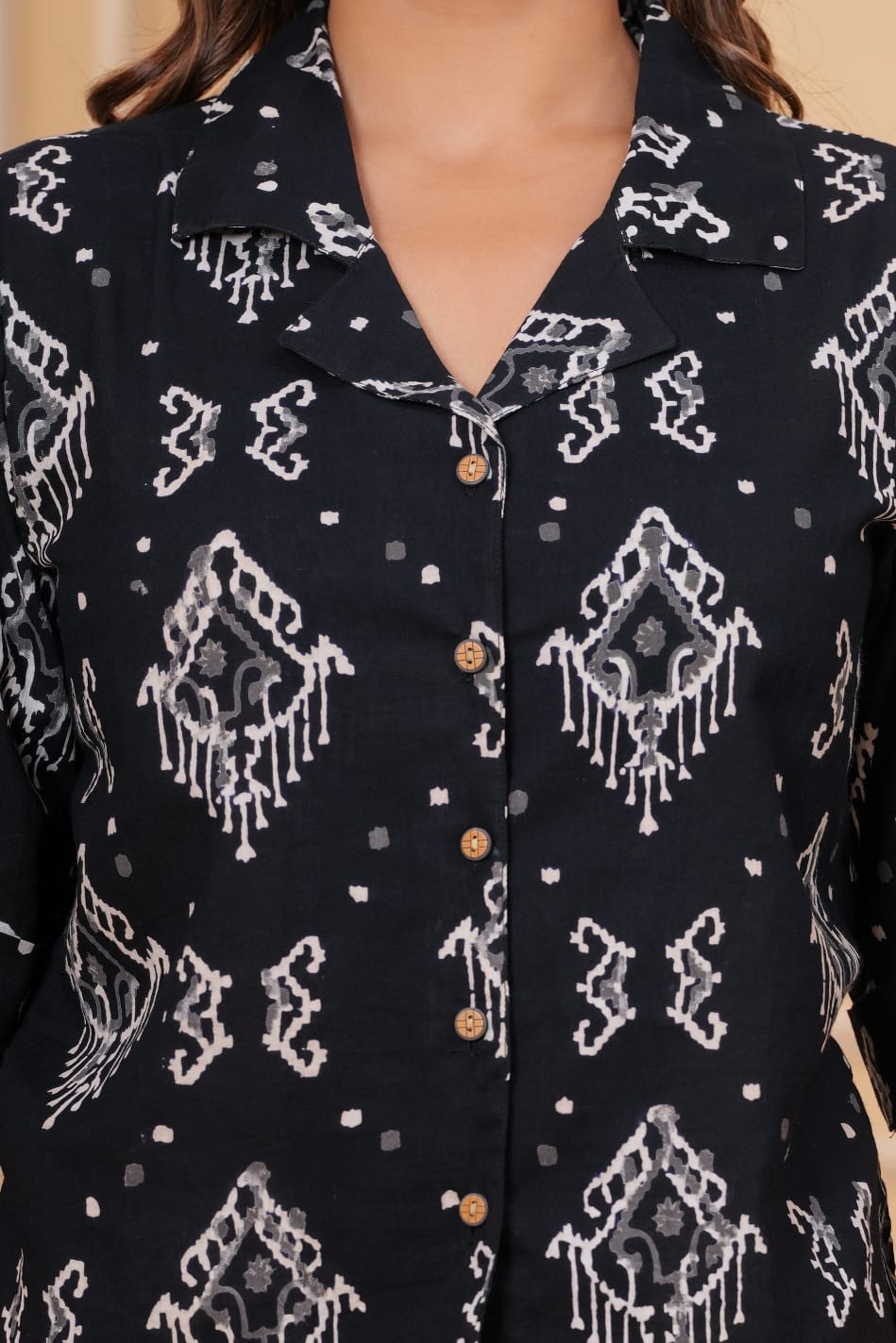 Deep Indigo Geometric Buti Kurta Pant Set